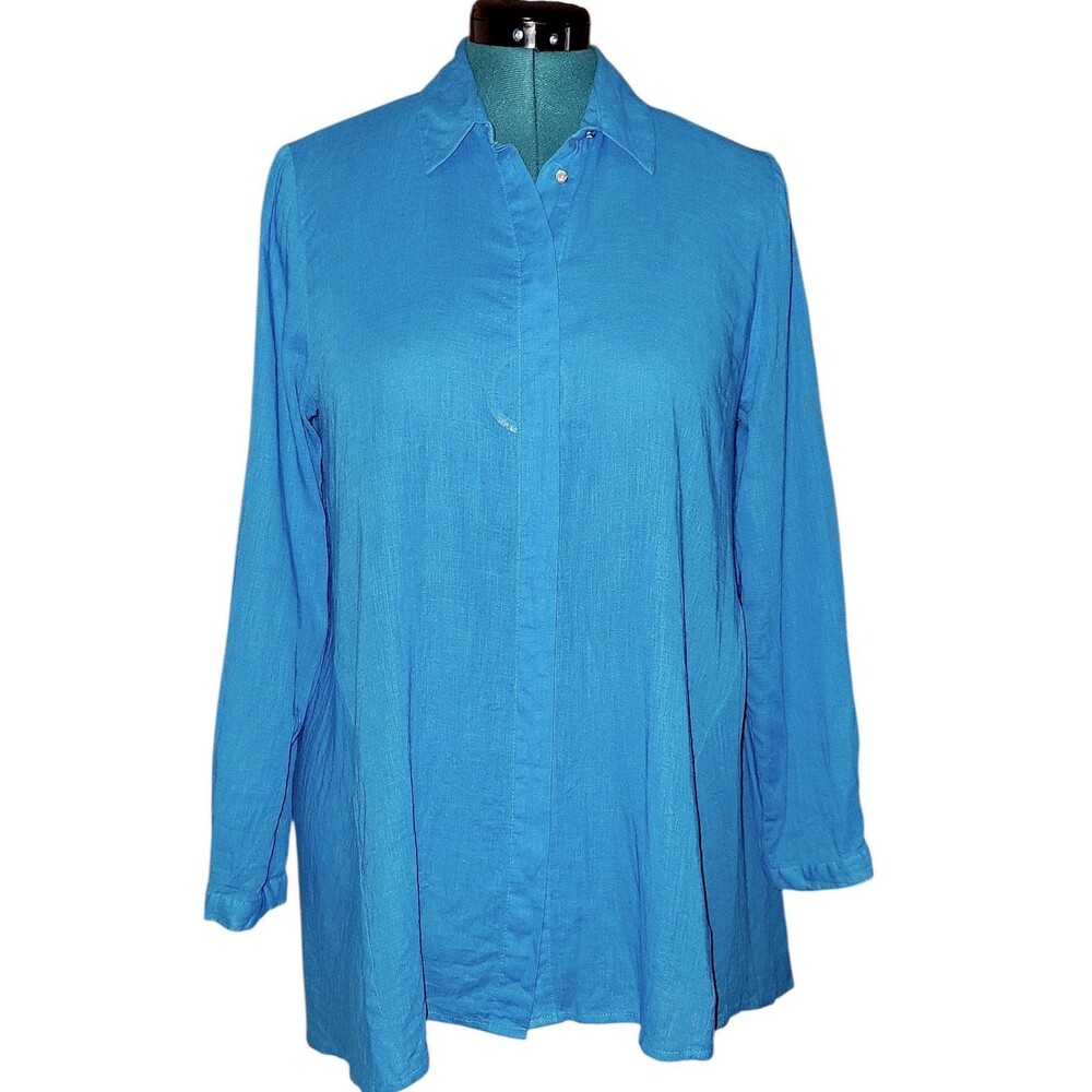 Chaus Sport Women's Sz M Turquoise Linen Blend Long sleeve Roll button-up shirt